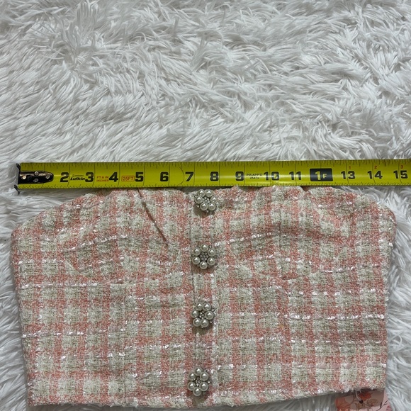 SHEIN Pink and Cream Tweed Bustier WOMENS SIZE XS BEAUTIFUL PEARL BUTTONS NWT - Picture 3 of 8